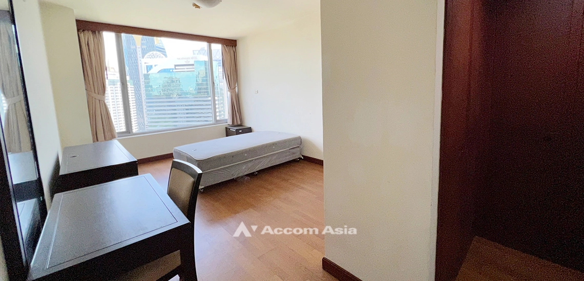 9  2 br Condominium For Sale in Ploenchit ,Bangkok BTS Ploenchit at All Seasons Mansion AA31932