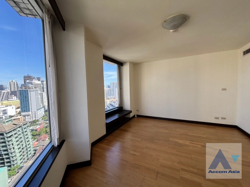 27  3 br Condominium For Sale in Ploenchit ,Bangkok BTS Ploenchit at All Seasons Mansion AA31933