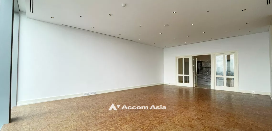 unitSuper Luxury, Penthouse, Pet friendly |  3 Bedrooms  Condominium For Sale in Silom, Bangkok  near BTS Chong Nonsi (AA31939)