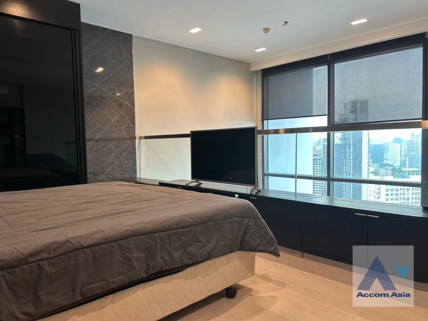 7  1 br Condominium for rent and sale in Sukhumvit ,Bangkok BTS Phra khanong at Rhythm Sukhumvit 44/1   AA31941