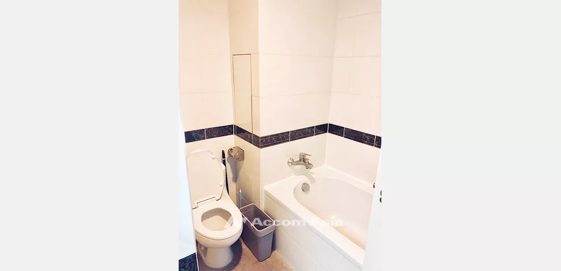 6  1 br Condominium For Rent in Ploenchit ,Bangkok BTS Chitlom at Baan Na Varang AA31950