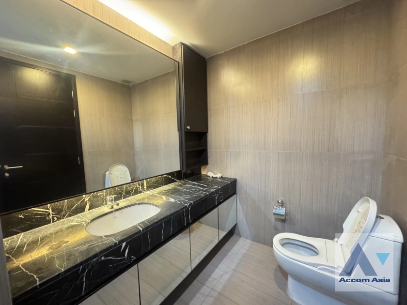 10  2 br Condominium for rent and sale in Sukhumvit ,Bangkok BTS Thong Lo at Villa Sikhara AA31972