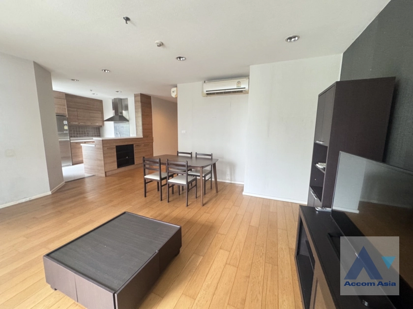 unitLow-rise condo for SALE 2 Bedrooms, near BTS Thong Lo (AA31972)