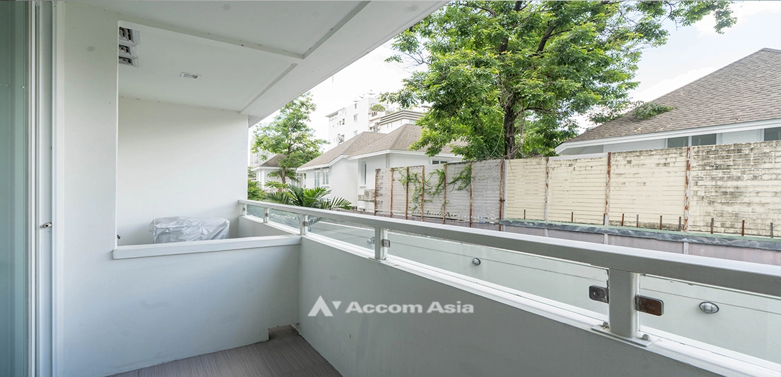 11  2 br Condominium for rent and sale in Sukhumvit ,Bangkok BTS Thong Lo at Villa Sikhara AA31974