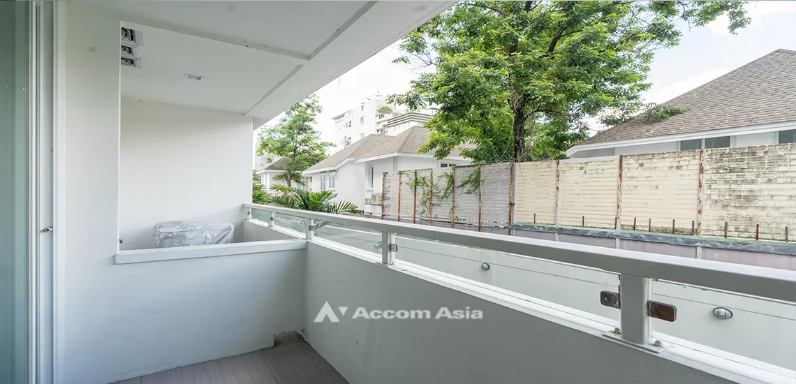 11  2 br Condominium For Rent in Sukhumvit ,Bangkok BTS Thong Lo at Villa Sikhara AA31974