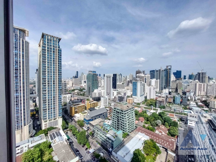 15  3 br Condominium For Sale in Ploenchit ,Bangkok BTS Ploenchit at All Seasons Mansion AA31979