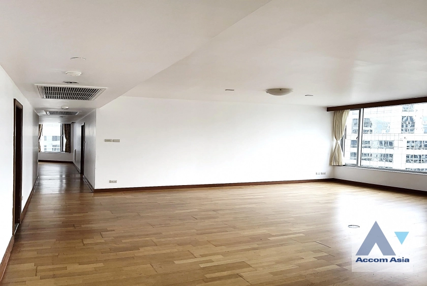 unitPet friendly |  4 Bedrooms  Condominium For Sale in Ploenchit, Bangkok  near BTS Ploenchit (AA31982)