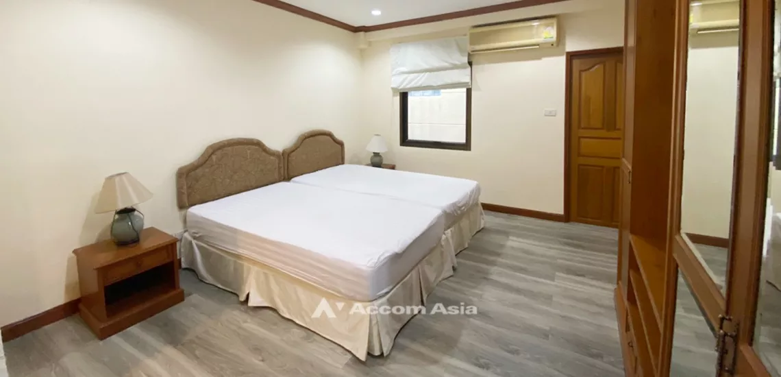 13  3 br Apartment For Rent in Sukhumvit ,Bangkok BTS Phrom Phong at Homey and relaxed AA31997