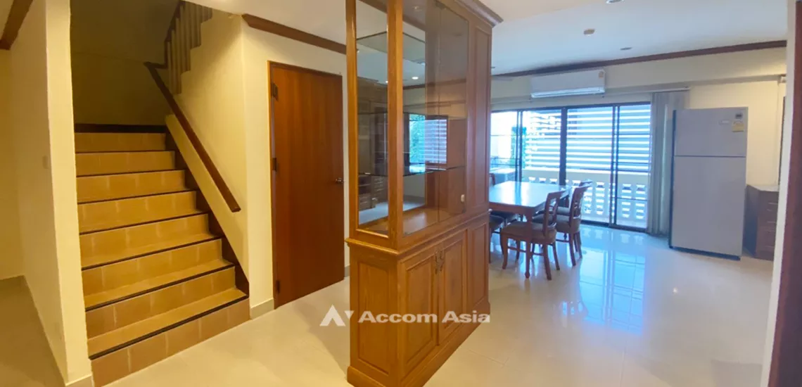 9  3 br Apartment For Rent in Sukhumvit ,Bangkok BTS Phrom Phong at Homey and relaxed AA31997