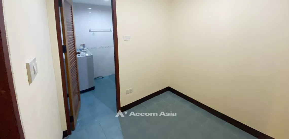21  3 br Apartment For Rent in Sukhumvit ,Bangkok BTS Phrom Phong at Homey and relaxed AA31997