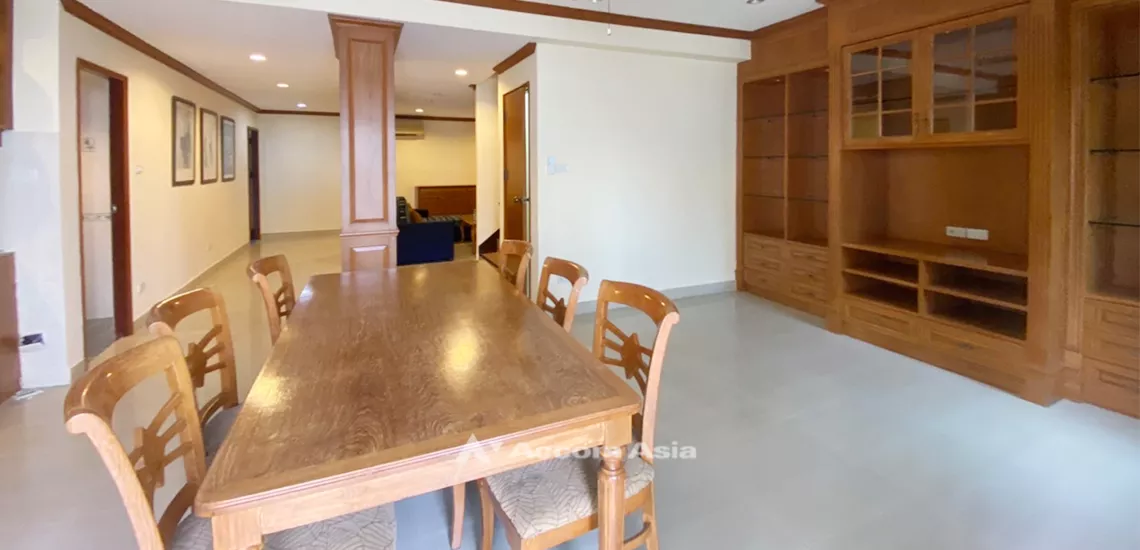 8  3 br Apartment For Rent in Sukhumvit ,Bangkok BTS Phrom Phong at Homey and relaxed AA31997
