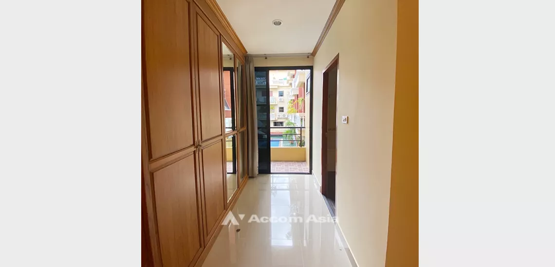 11  3 br Apartment For Rent in Sukhumvit ,Bangkok BTS Phrom Phong at Homey and relaxed AA31998