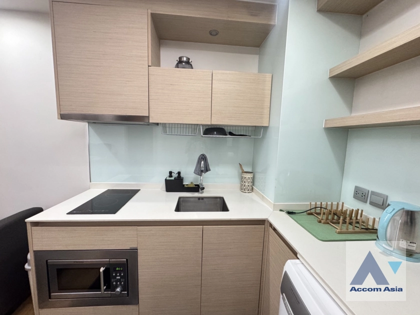 unit 1 Bedroom  Condominium For Rent & Sale in Sukhumvit, Bangkok  near BTS Thong Lo (AA31999)