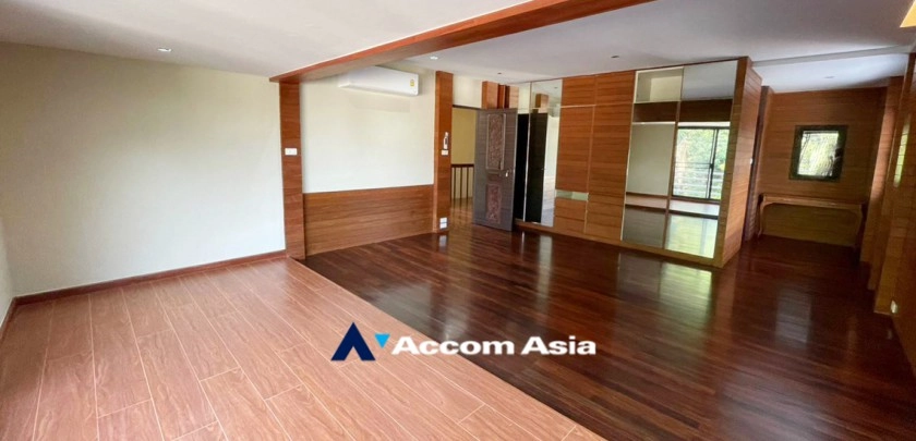 13  3 br House for rent and sale in Sukhumvit ,Bangkok BTS Punnawithi AA32002