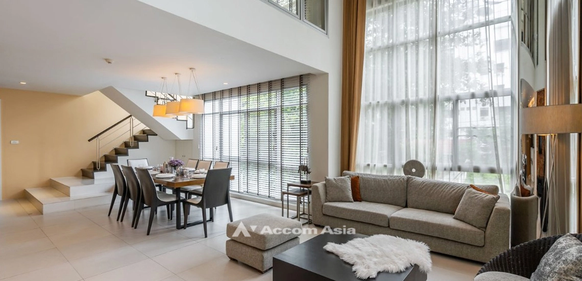Duplex Condo, Pet friendly |  Modern Residential Serviced Apartment in Thong lo Apartment  3 Bedroom for Rent BTS Thong Lo in Sukhumvit Bangkok