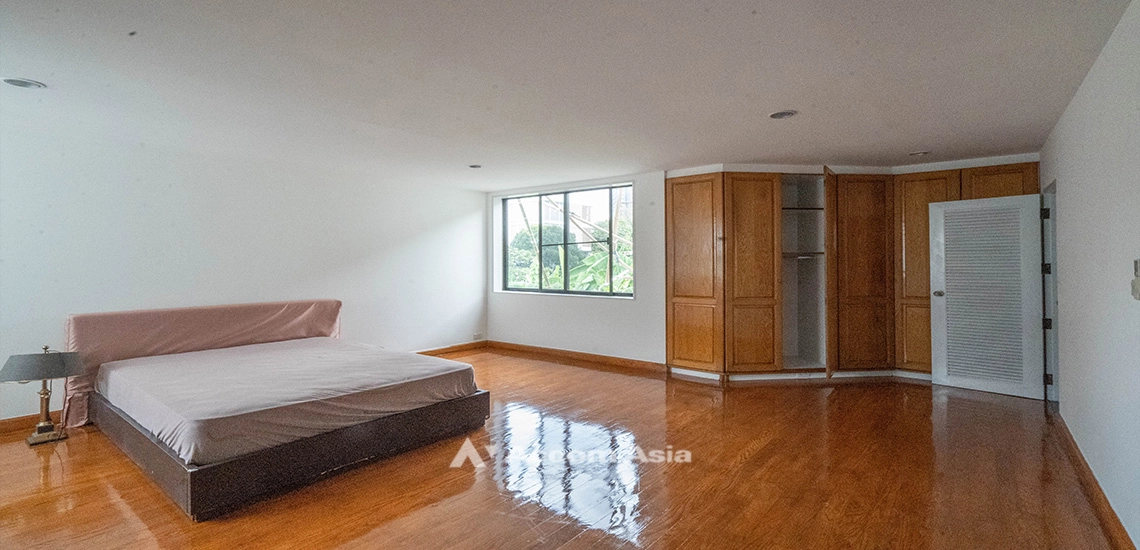 14  4 br House For Rent in Sukhumvit ,Bangkok BTS Thong Lo at Thonglor House Compound AA32006