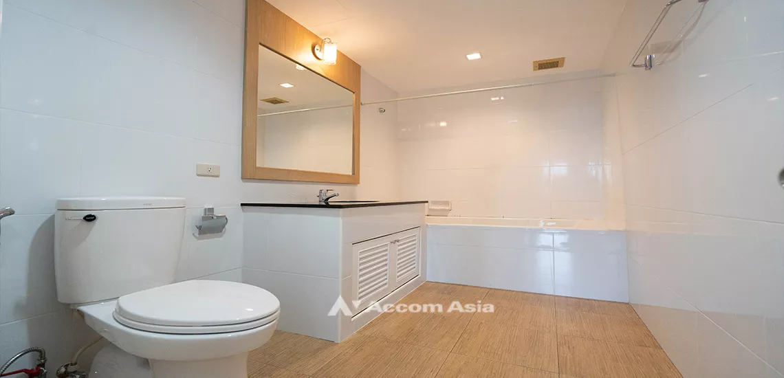 12  3 br Condominium For Rent in Sukhumvit ,Bangkok BTS Phrom Phong at Acadamia Grand Tower AA32023