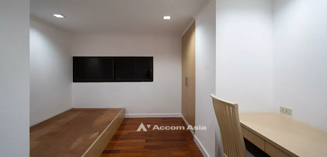 6  3 br Condominium For Rent in Sukhumvit ,Bangkok BTS Phrom Phong at Acadamia Grand Tower AA32023