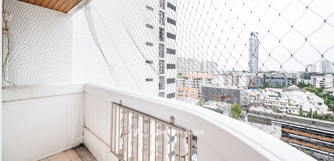 32  2 br Condominium For Rent in Sukhumvit ,Bangkok BTS Thong Lo at United Tower Thonglor AA32025