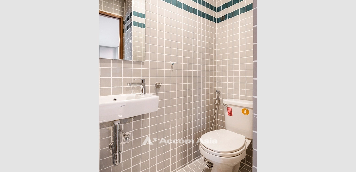 29  2 br Condominium For Rent in Sukhumvit ,Bangkok BTS Thong Lo at United Tower Thonglor AA32025