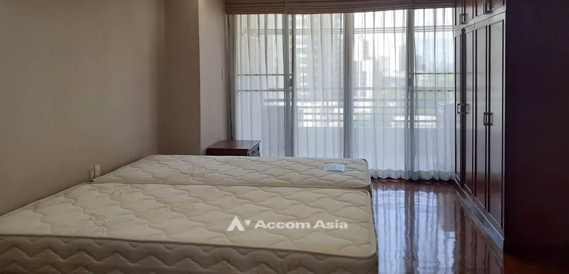 10  3 br Condominium For Rent in Sukhumvit ,Bangkok BTS Phrom Phong at Acadamia Grand Tower AA32026
