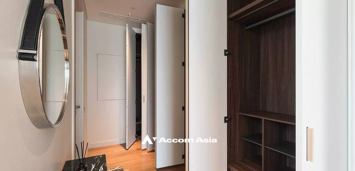 7  1 br Condominium For Rent in Ploenchit ,Bangkok BTS Chitlom at Sindhorn Residence AA32032