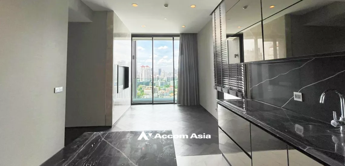 The Esse Sukhumvit 36 Condominium  2 Bedroom for Sale BTS Thong Lo in Sukhumvit Bangkok