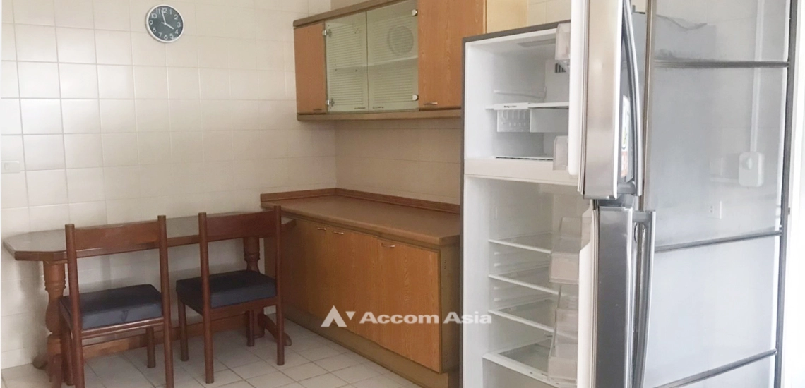 5  4 br Condominium For Rent in Sukhumvit ,Bangkok BTS Phrom Phong at Mano Tower AA32040