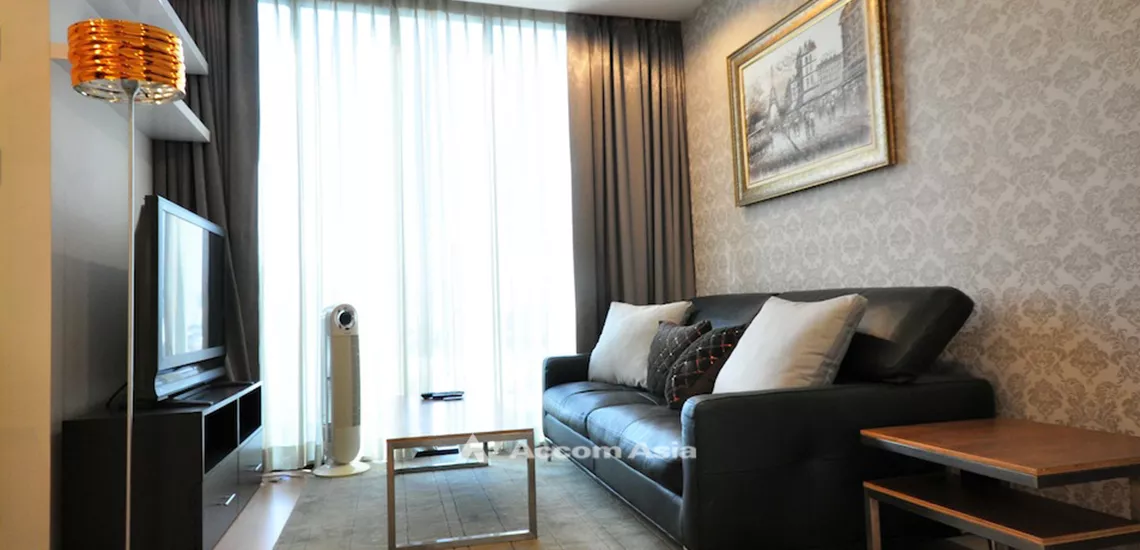 Corner Unit | The Alcove Thonglor Condominium  1 Bedroom for Sale & Rent BTS Thong Lo in Sukhumvit Bangkok