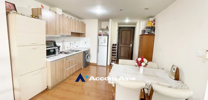 unit 2 Bedrooms  Condominium For Sale in Sukhumvit, Bangkok  near BTS On Nut (AA32045)