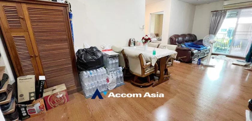  2 Bedrooms  Condominium For Sale in Sukhumvit, Bangkok  near BTS On Nut (AA32045)