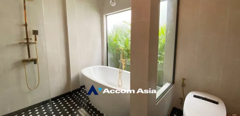 14  4 br House For Sale in Pattanakarn ,Bangkok BTS On Nut AA32052