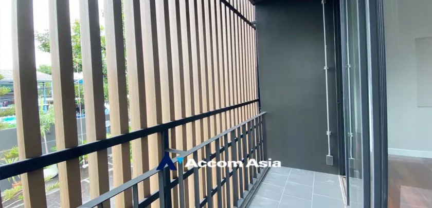 9  4 br House For Sale in Pattanakarn ,Bangkok BTS On Nut AA32052