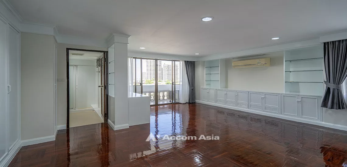 10  3 br Apartment For Rent in Sukhumvit ,Bangkok BTS Thong Lo at Charming apartment AA32059