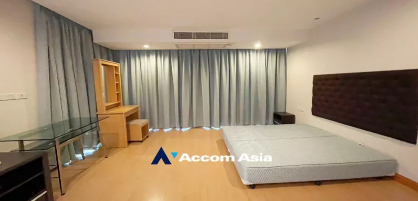 8  3 br Apartment For Rent in Ploenchit ,Bangkok BTS Ratchadamri at Step to Lumpini Park AA32060