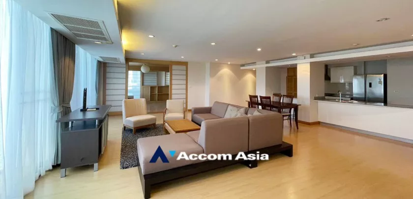  Step to Lumpini Park Apartment  3 Bedroom for Rent BTS Ratchadamri in Ploenchit Bangkok