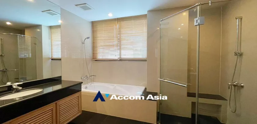 14  3 br Apartment For Rent in Ploenchit ,Bangkok BTS Ratchadamri at Step to Lumpini Park AA32060
