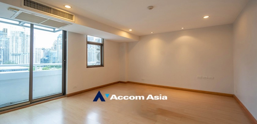 10  3 br Apartment For Rent in Ploenchit ,Bangkok BTS Ratchadamri at Step to Lumpini Park AA32060