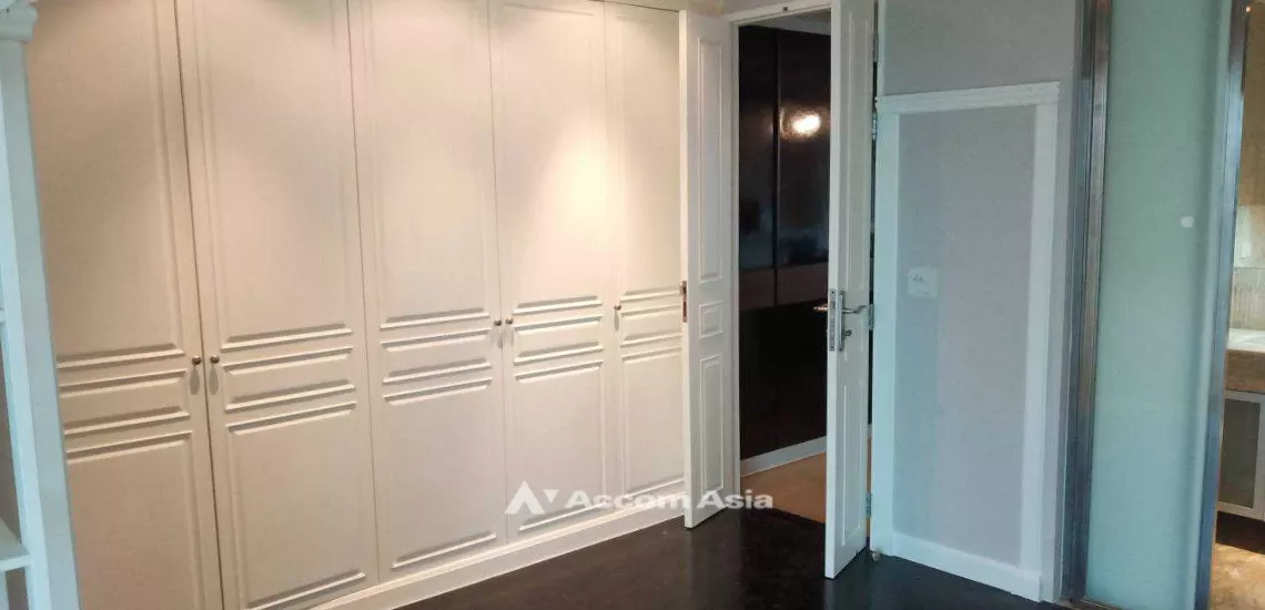 12  2 br Condominium for rent and sale in Ploenchit ,Bangkok BTS Chitlom at Urbana Langsuan AA32068