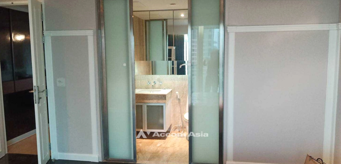 13  2 br Condominium for rent and sale in Ploenchit ,Bangkok BTS Chitlom at Urbana Langsuan AA32068