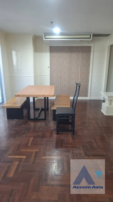 unitDuplex Condo, Pet friendly | Condominium with generous layout and rare outdoor space in Asoke (AA32070)