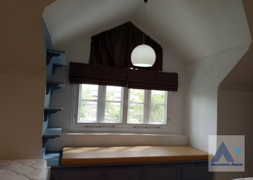 13  3 br Townhouse for rent and sale in Bang Na ,Bangkok BTS Bearing at Fantasia Villa 2 AA32082