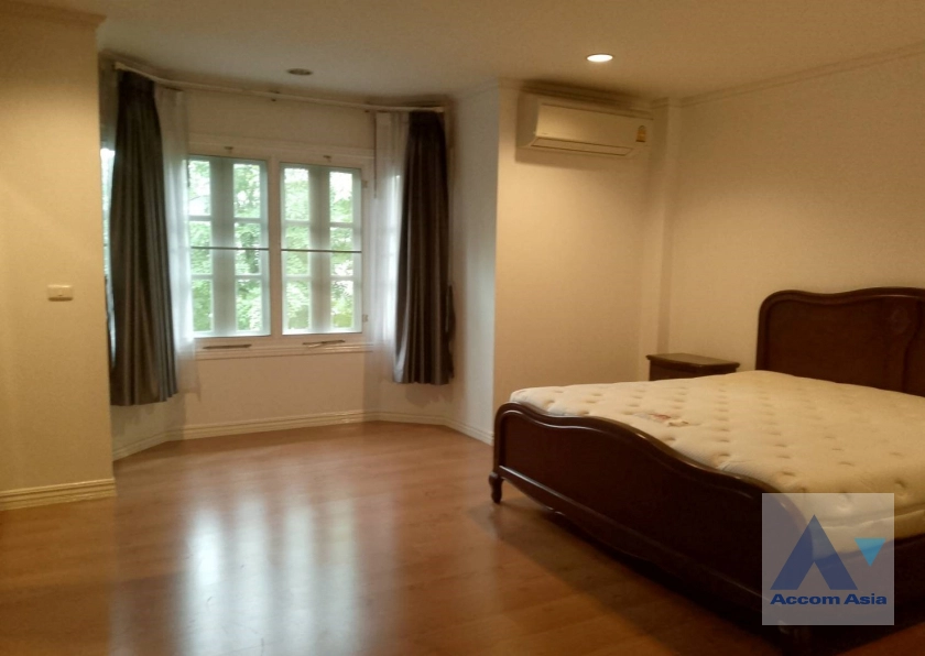 14  3 br Townhouse for rent and sale in Bang Na ,Bangkok BTS Bearing at Fantasia Villa 2 AA32082
