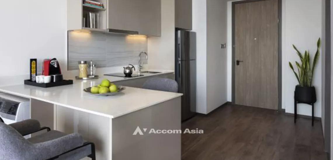  1  Apartment For Rent in Sathorn ,Bangkok BTS Chong Nonsi at Service Apartment AA32087