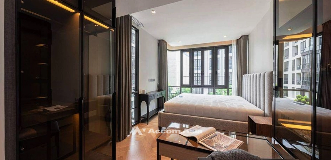 unit 2 Bedrooms  Condominium For Rent & Sale in Sukhumvit, Bangkok  near BTS Ekkamai (AA32097)