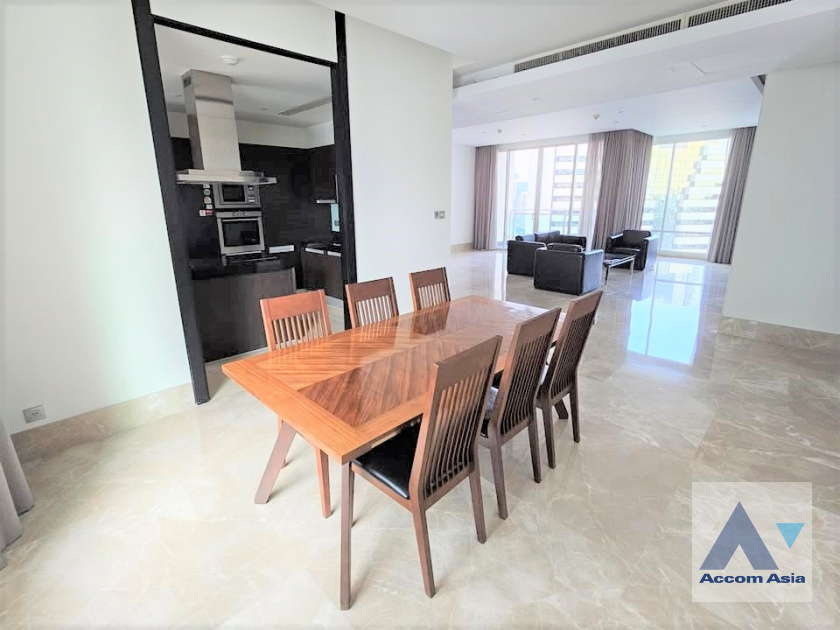 Fully Furnished condominium for rent in Silom, Bangkok Code AA32108