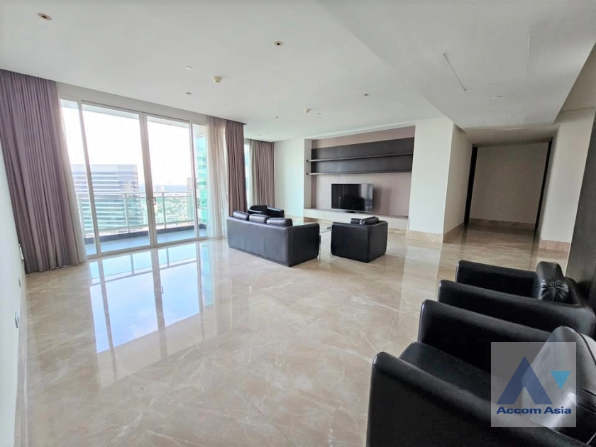unitFully Furnished |  3 Bedrooms  Condominium For Rent & Sale in Silom, Bangkok  near BTS Chong Nonsi - BRT Arkhan Songkhro (AA32108)