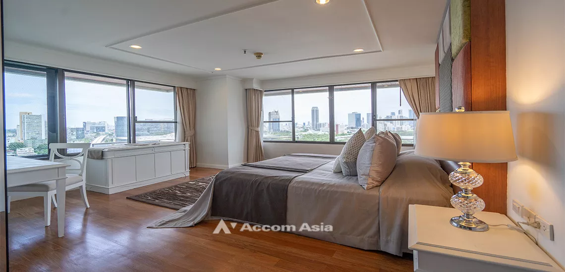 11  3 br Apartment For Rent in Sukhumvit ,Bangkok BTS Asok - MRT Sukhumvit at Warm Family Atmosphere AA32112