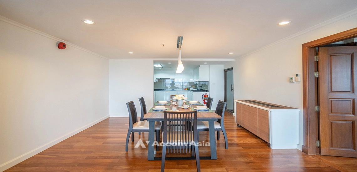 6  3 br Apartment For Rent in Sukhumvit ,Bangkok BTS Asok - MRT Sukhumvit at Warm Family Atmosphere AA32112