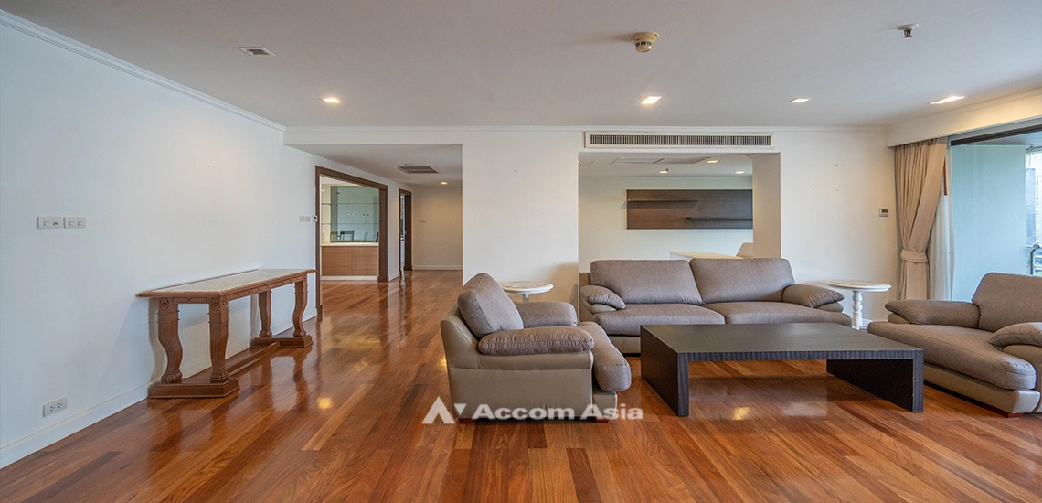  2  3 br Apartment For Rent in Sukhumvit ,Bangkok BTS Asok - MRT Sukhumvit at Warm Family Atmosphere AA32113